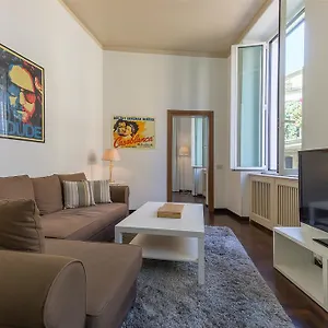 fancy-apartment-lovely-rome.it-romehotels.com/